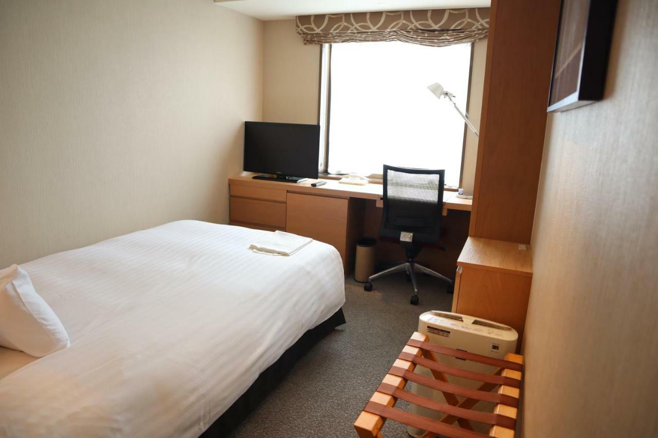 Hotel Associa Шідзуока Екстер'єр фото A single room at the hotel